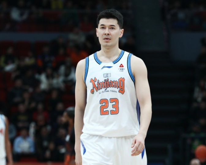 kaiyun-终结3连败!新疆大胜双杀江苏 阿不都16+5庞峥麟11中2